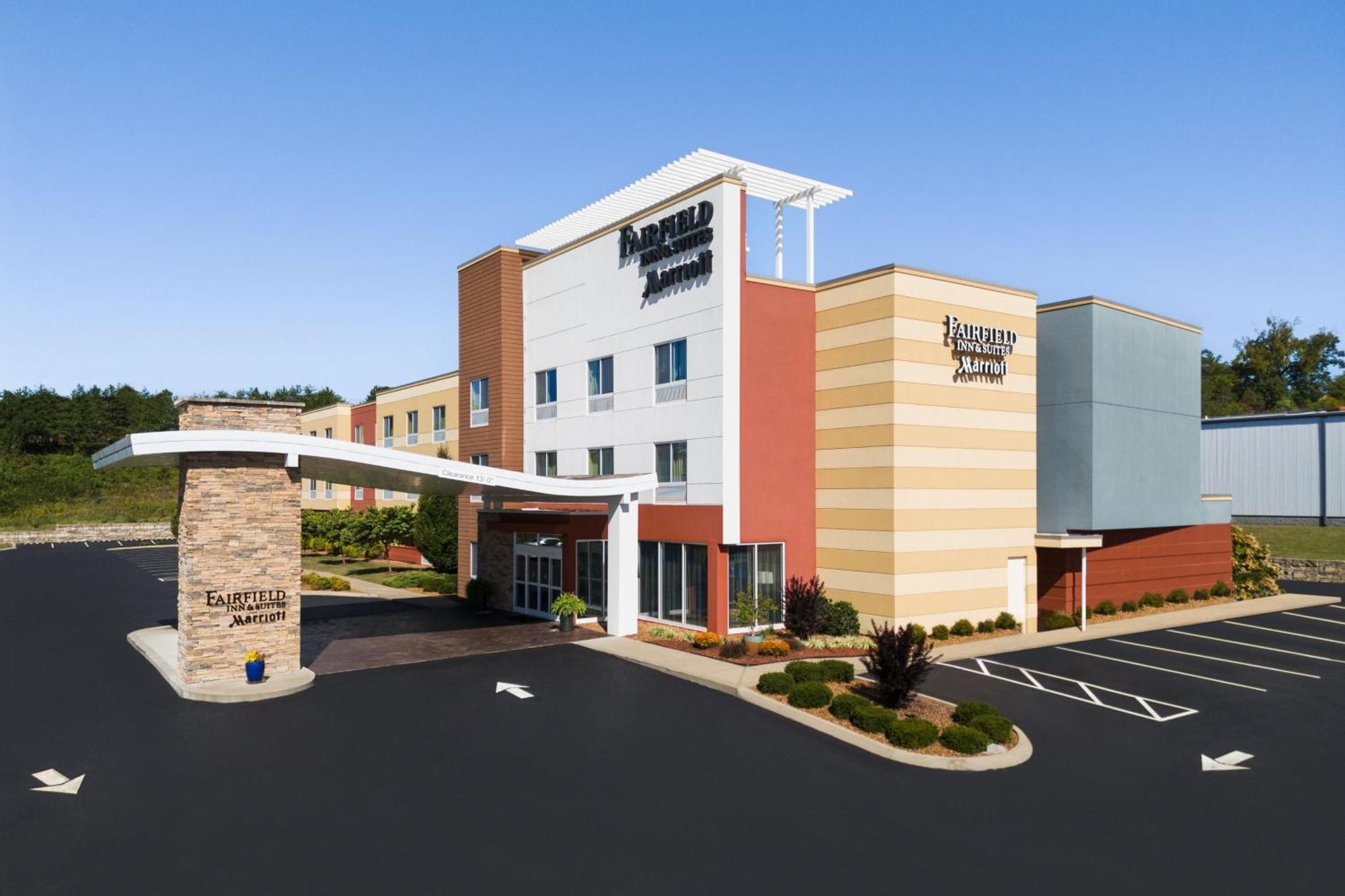 Fairfield Inn & Suites By Marriott London Buitenkant foto