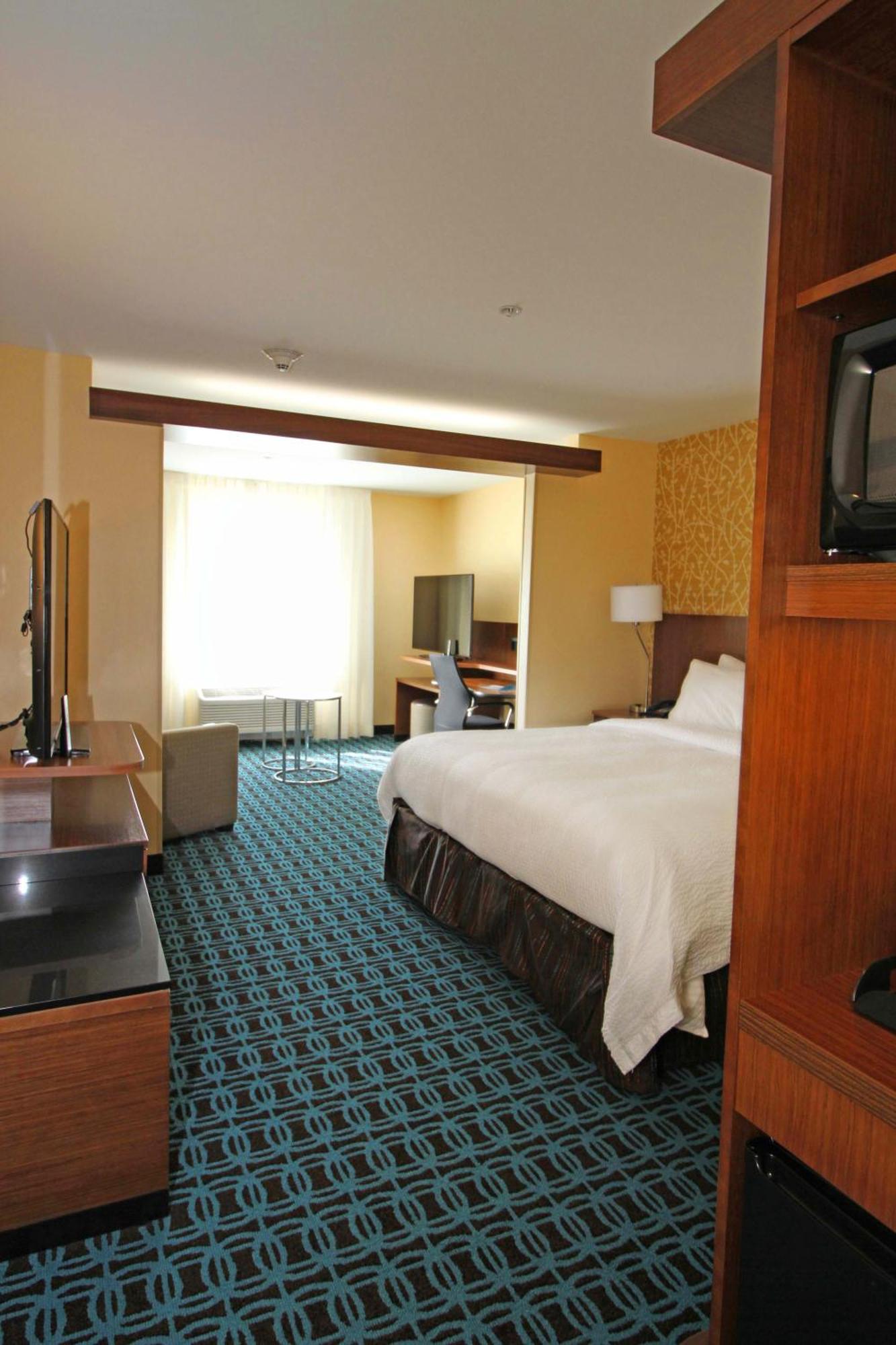Fairfield Inn & Suites By Marriott London Buitenkant foto