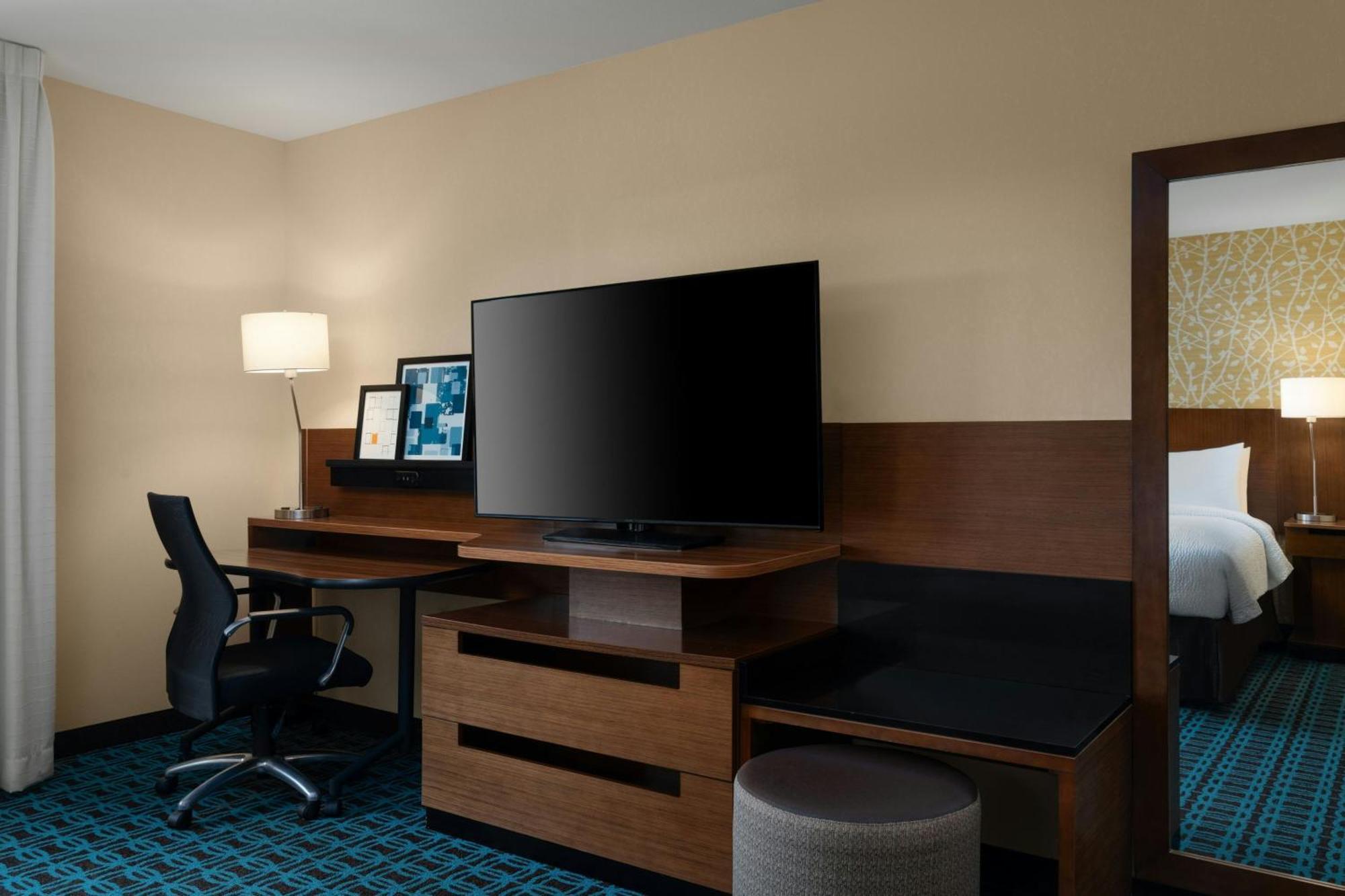 Fairfield Inn & Suites By Marriott London Buitenkant foto