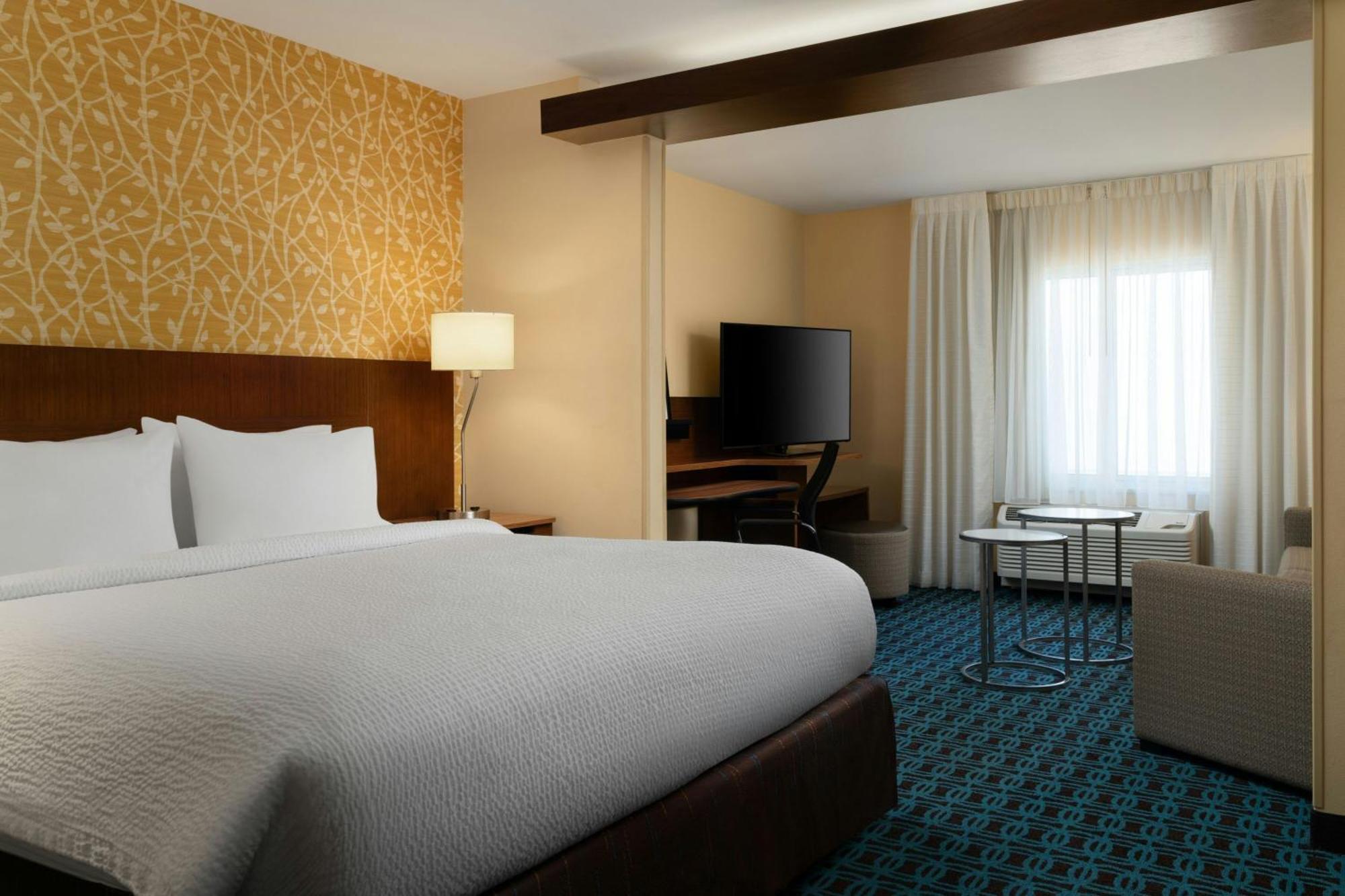 Fairfield Inn & Suites By Marriott London Buitenkant foto